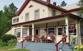 Brookside Motor Inn